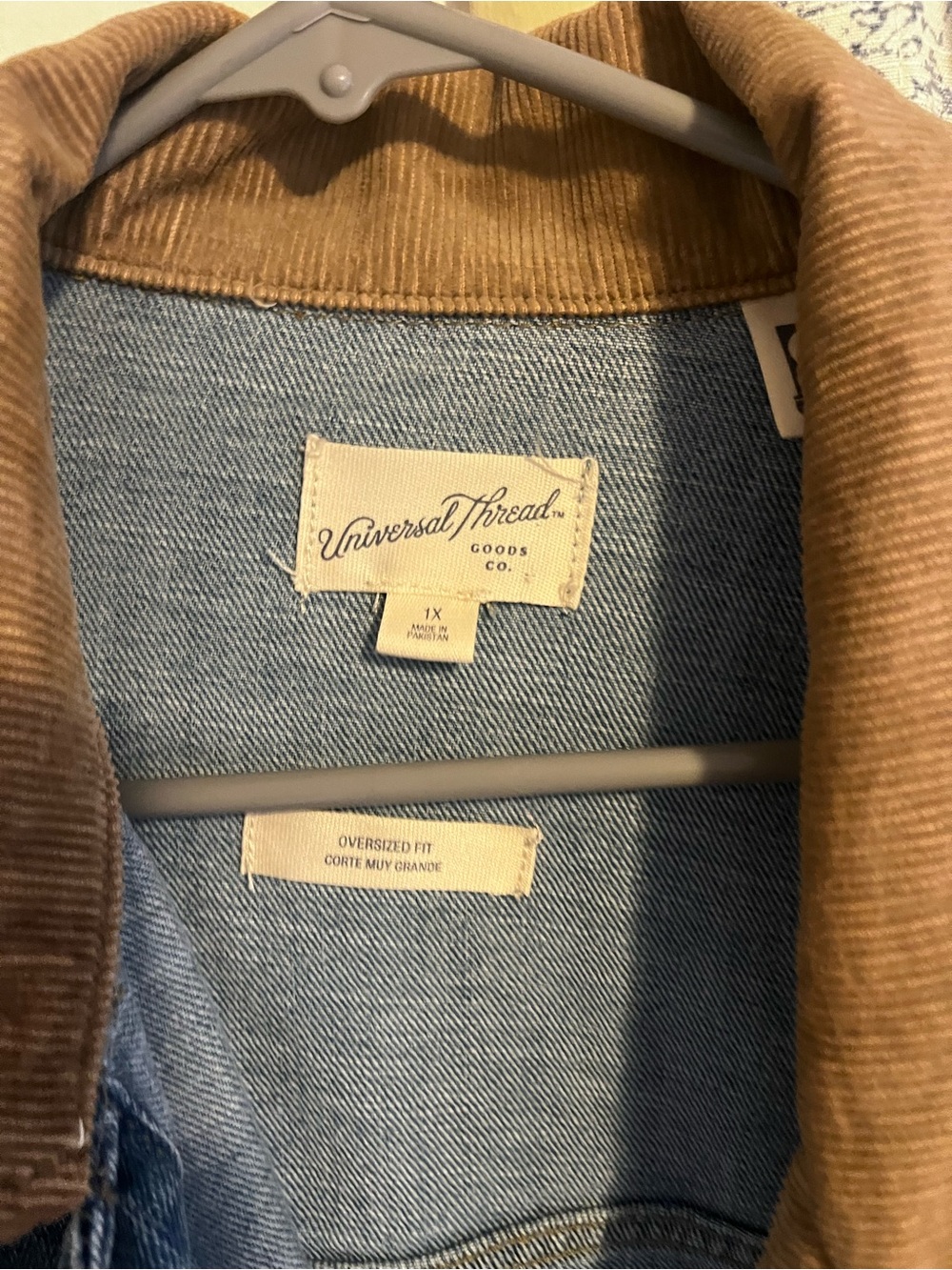 Women’s Denim Chore Jacket with Corduroy Collar - Blue - Picture 2 of 5